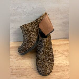 Naked Feet Brown and Black Textured Calf Hair Slip-On Mules
